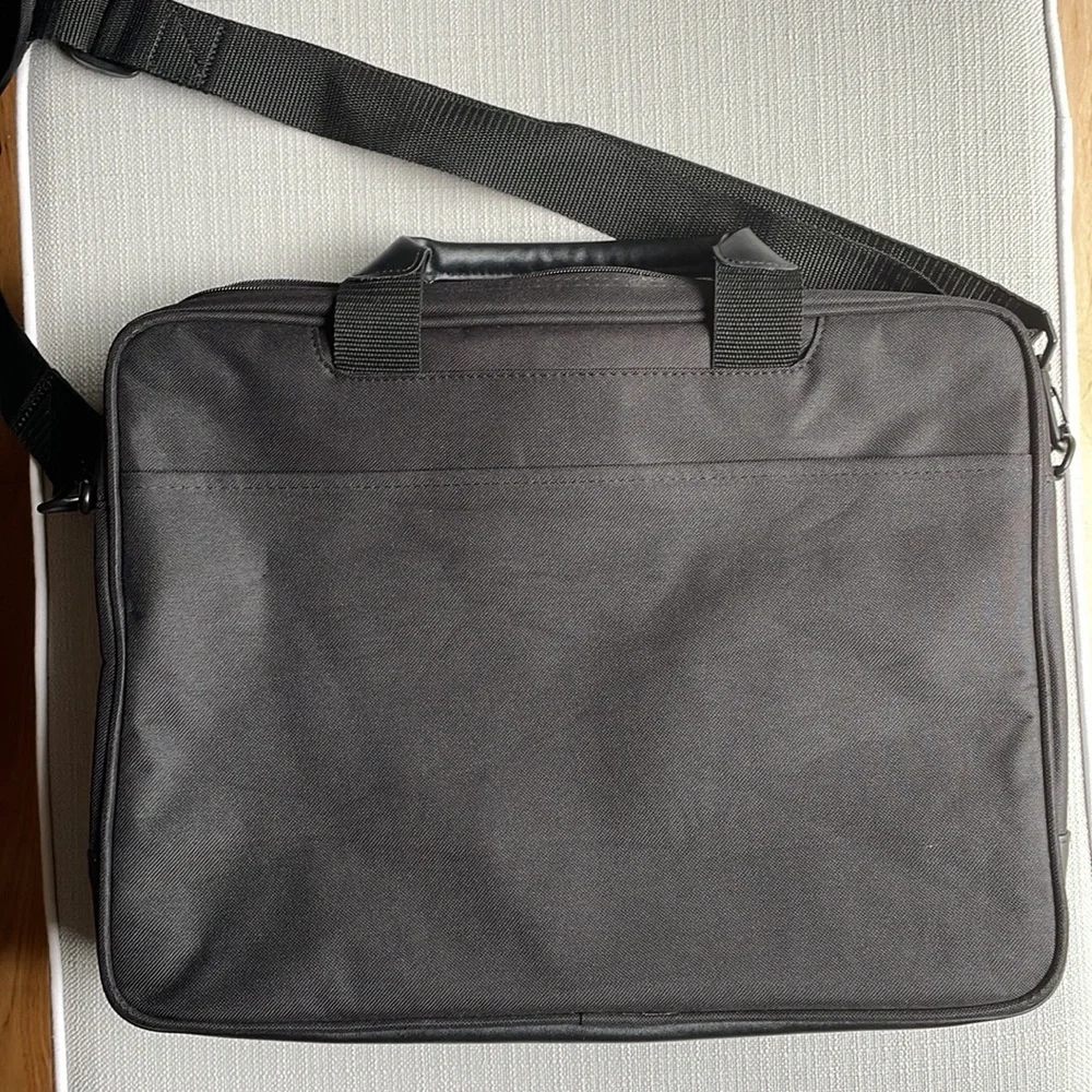 LENOVO thinkpad protective laptop bag top loader